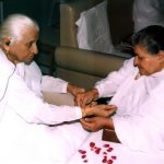 dadi-prakashmani-ji—special-moment-16_36280697035_o