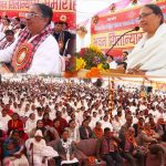 2-Rajyogini-BK-Shilu-Didi-BK-Parinita-Didi-Delivering-speech-to-public